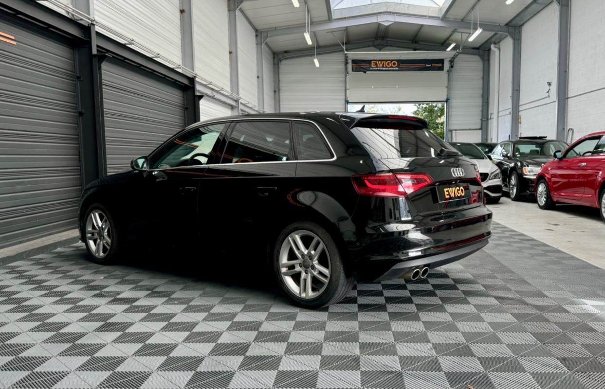 Audi A3 - SPORTBACK 2.0 TDI 150 AMBITION LUXE S-TRONIC