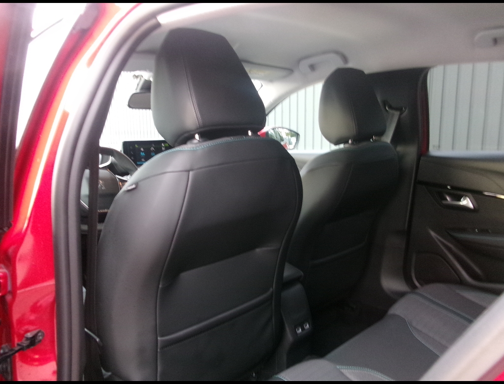 Peugeot 208 - ALLURE PACK