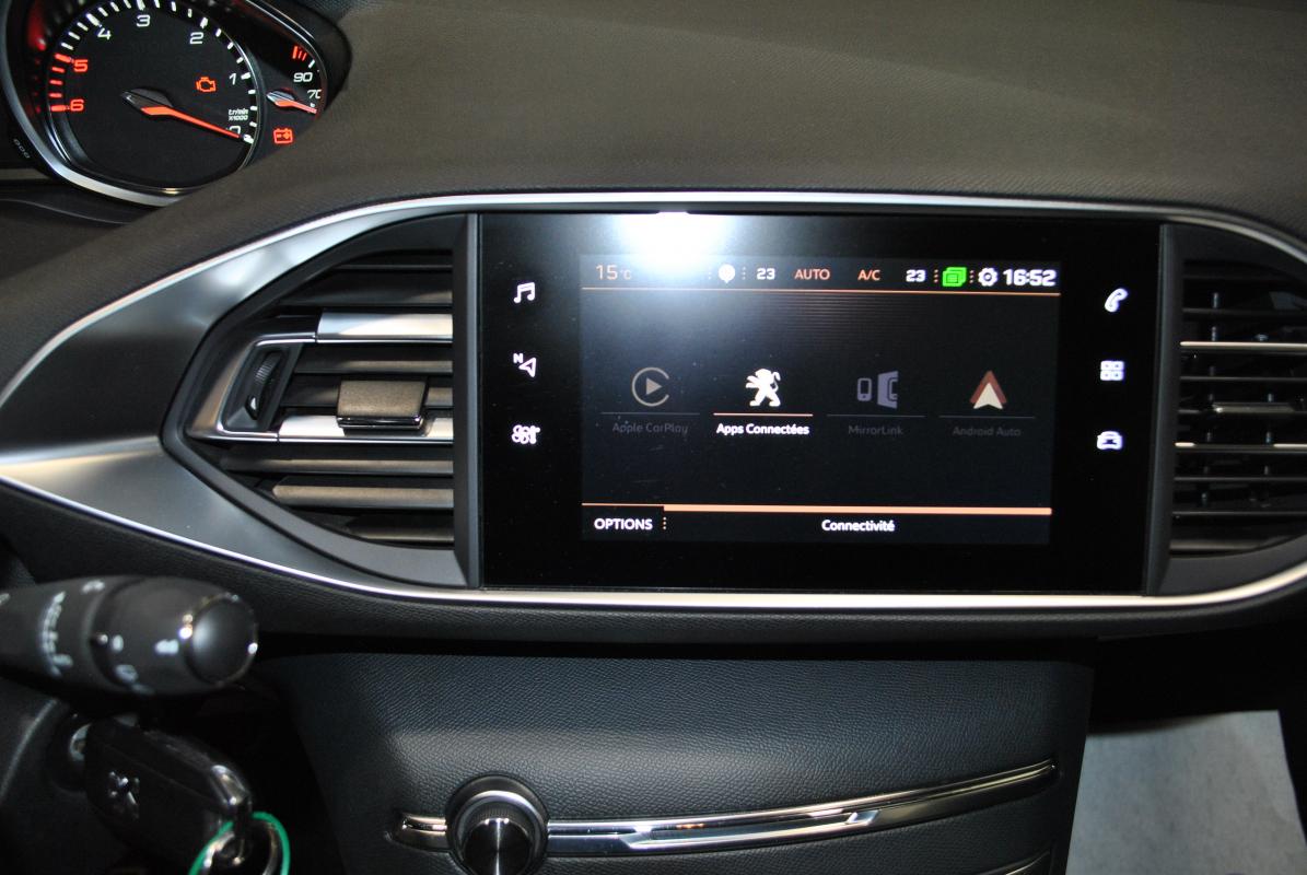 Peugeot 308 - II (2) 1.5 BLUEHDI 130 ACTIVE PACK