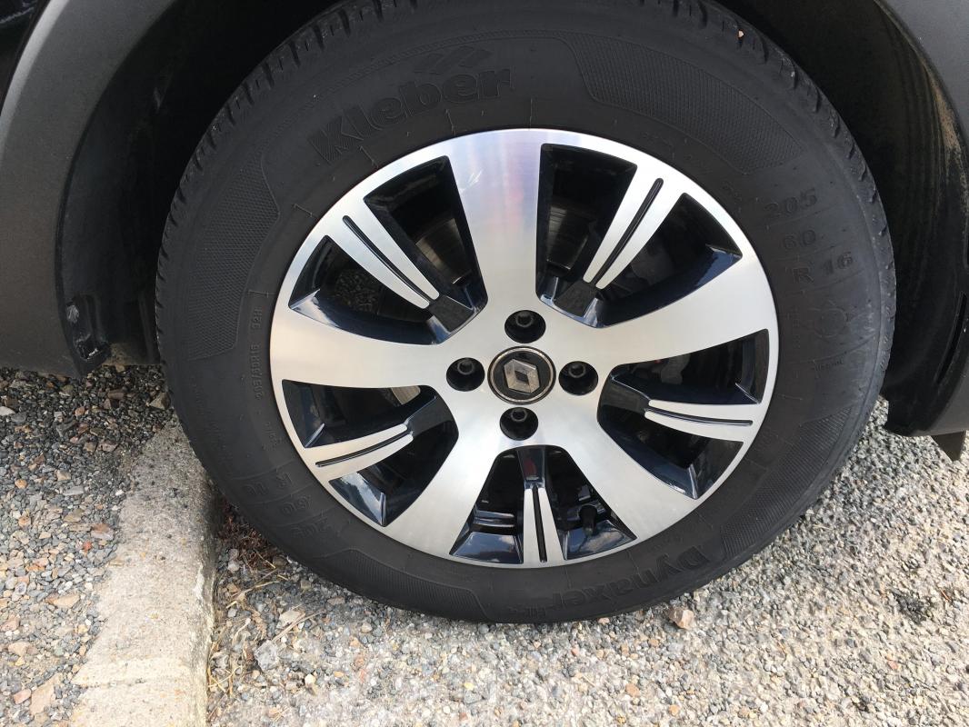 Renault Captur - 1.5 DCI 90 ZEN EDC