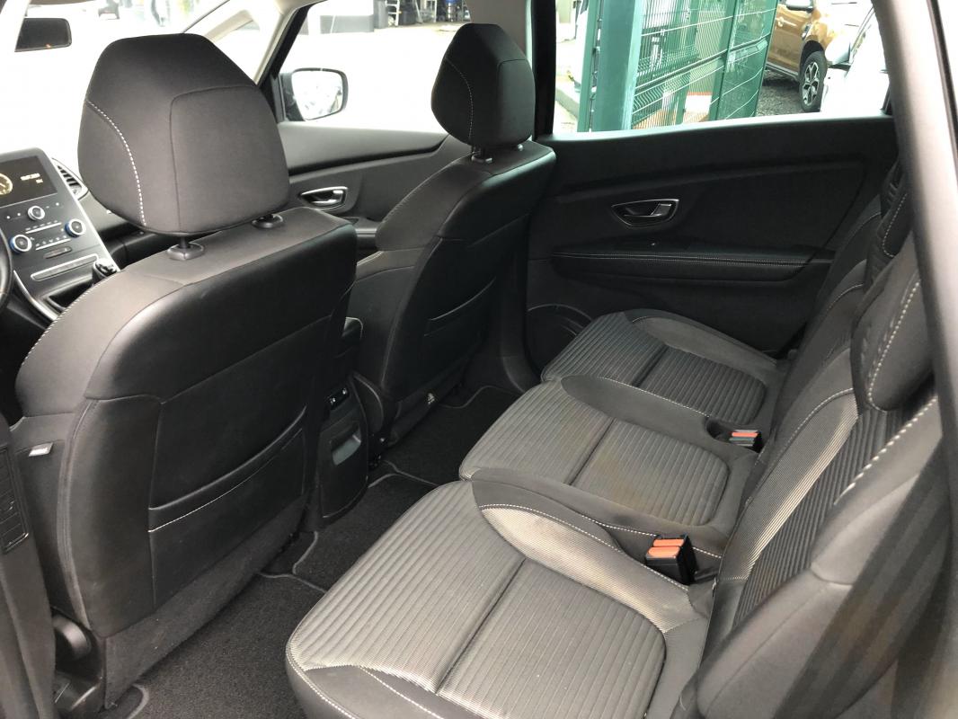 Renault Grand Scénic - GD IV BLUE DCI 120 BUSINESS 7PLACES