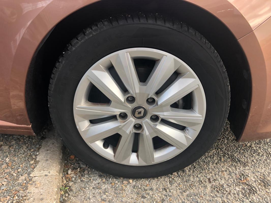 Renault Mégane - IV BLUE DCI 115 BUSINESS EDC