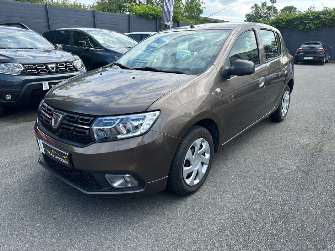 Dacia Sandero II ESSENTIEL ECO-G 90